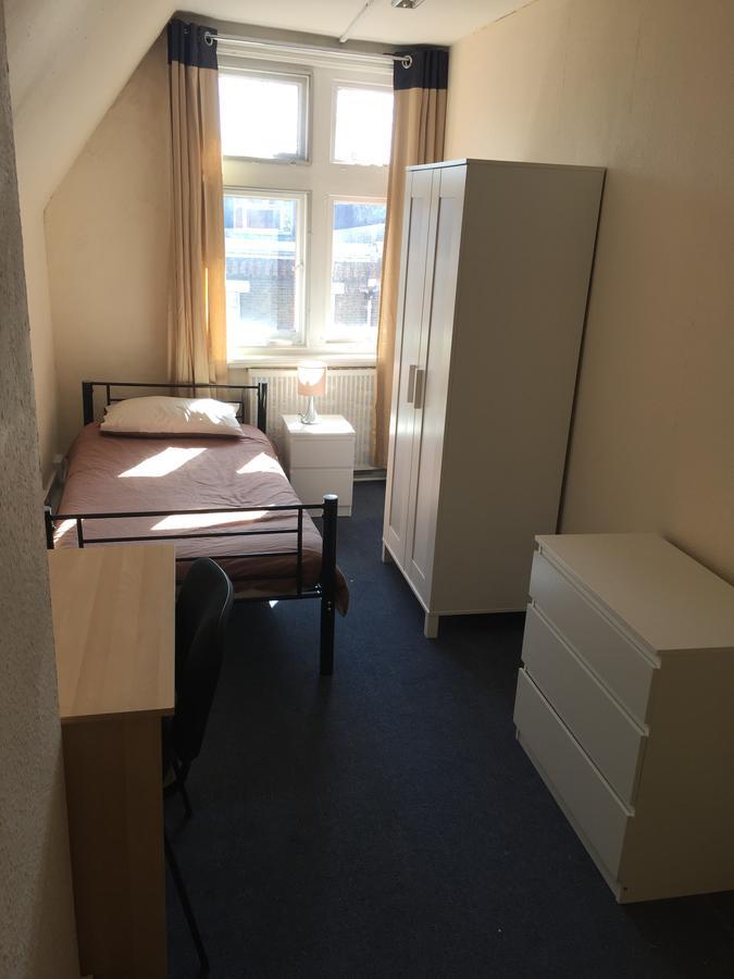 Amity Hostel Londra Esterno foto